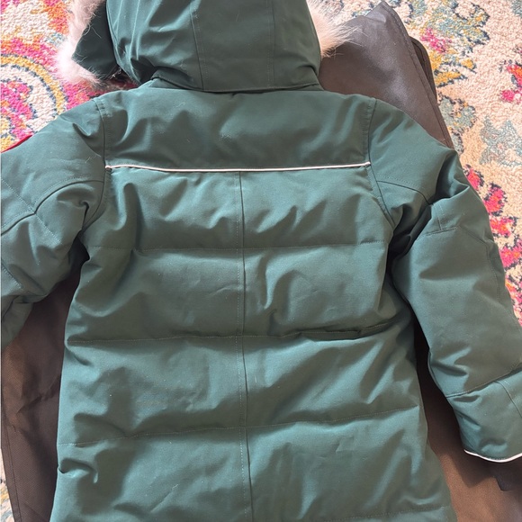 Canada Goose Parka - Picture 3 of 6